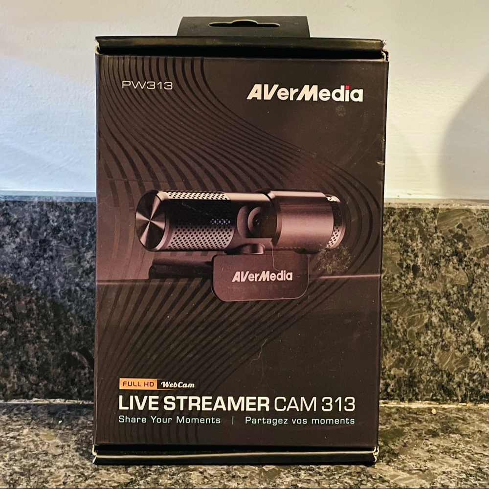 New AVerMedia Live Streamer Cam 313 Full HD 1080p Streaming Webcam Microphone